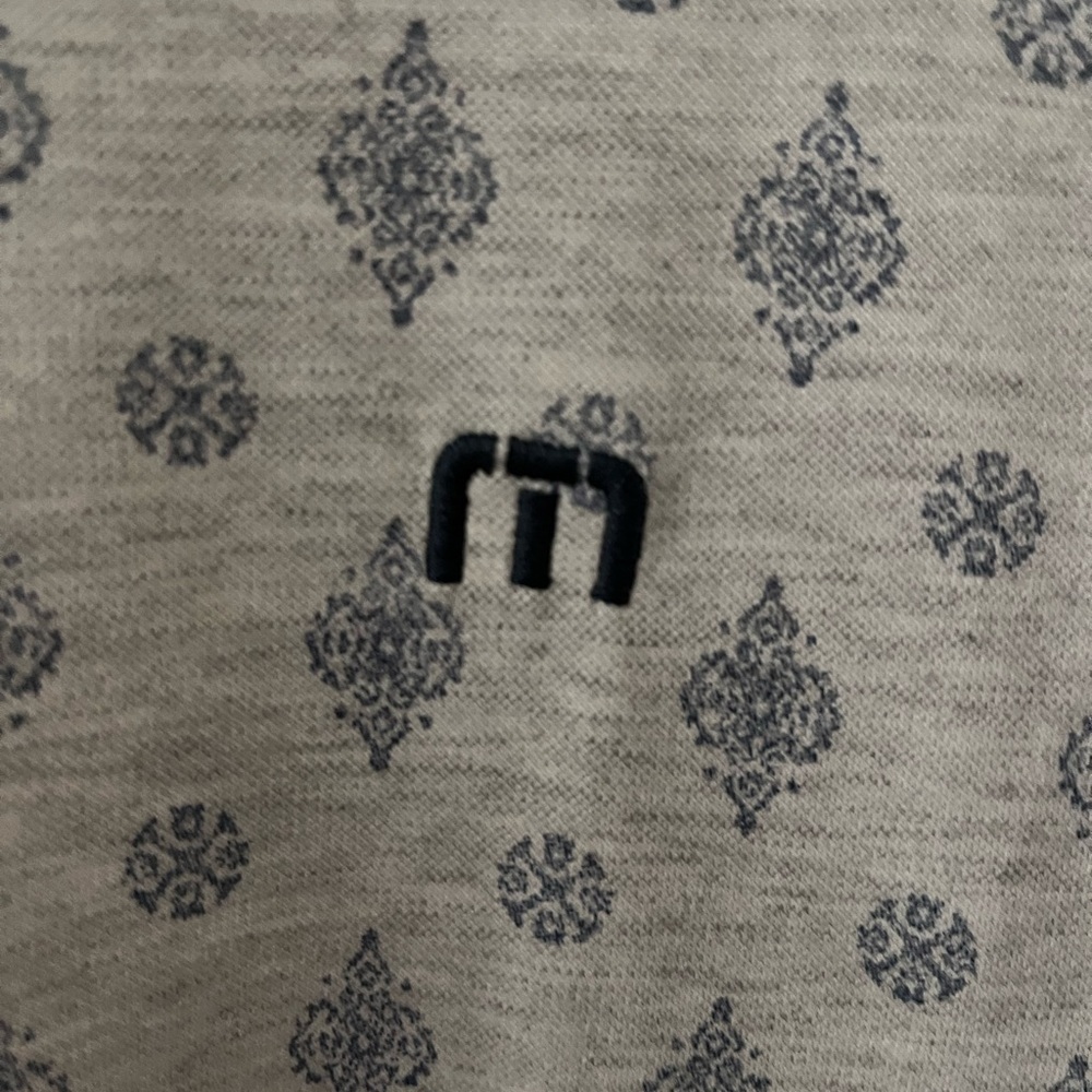 Travis Mathew Men's Short Sleeve XL Golf Athletic Shirt - Picture 3 of 4